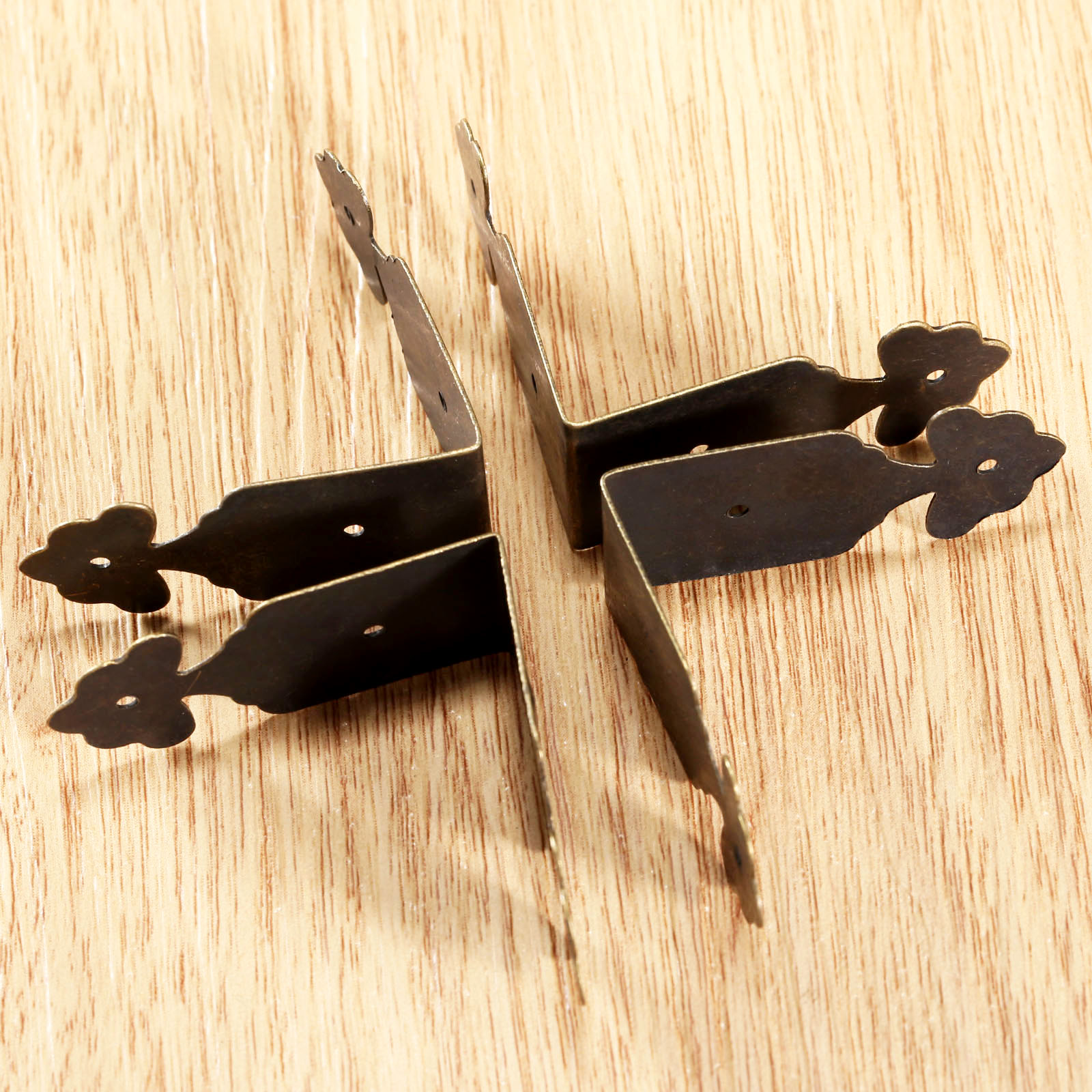 4 Stuks Decoratieve Hoekbesche - Furniture Hardware For Legs recensie en prijs