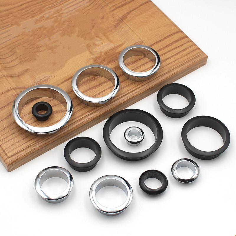 Computerbureau Kabeldoorvoertu - Furniture Hardware Outlet recensie en prijs